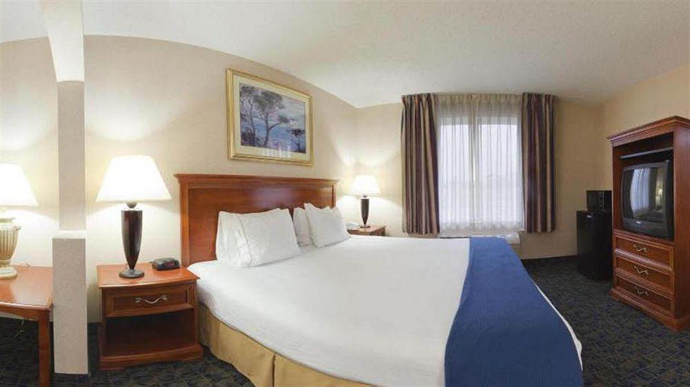 Quality Inn Spring Mills - Martinsburg North Dış mekan fotoğraf