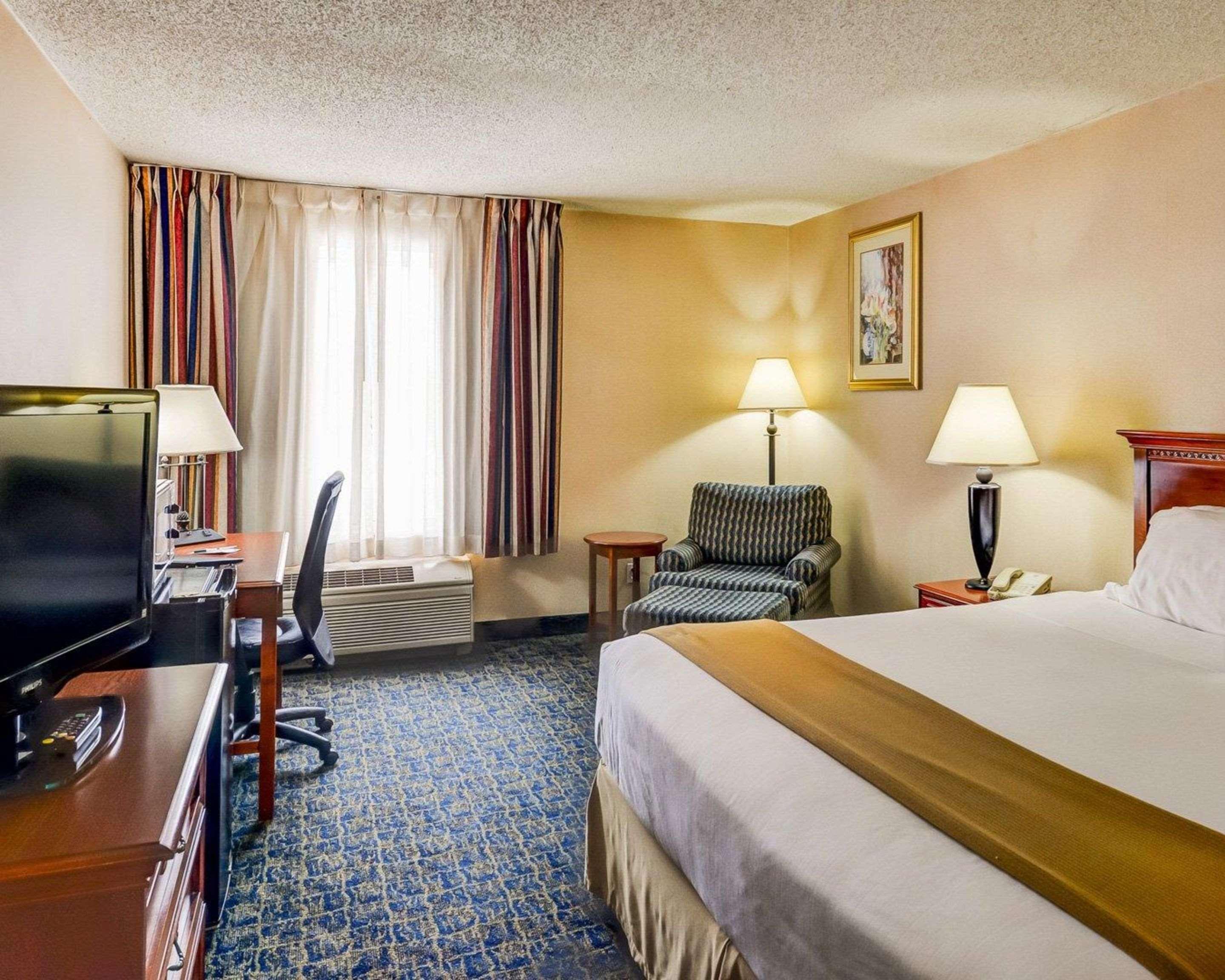 Quality Inn Spring Mills - Martinsburg North Dış mekan fotoğraf