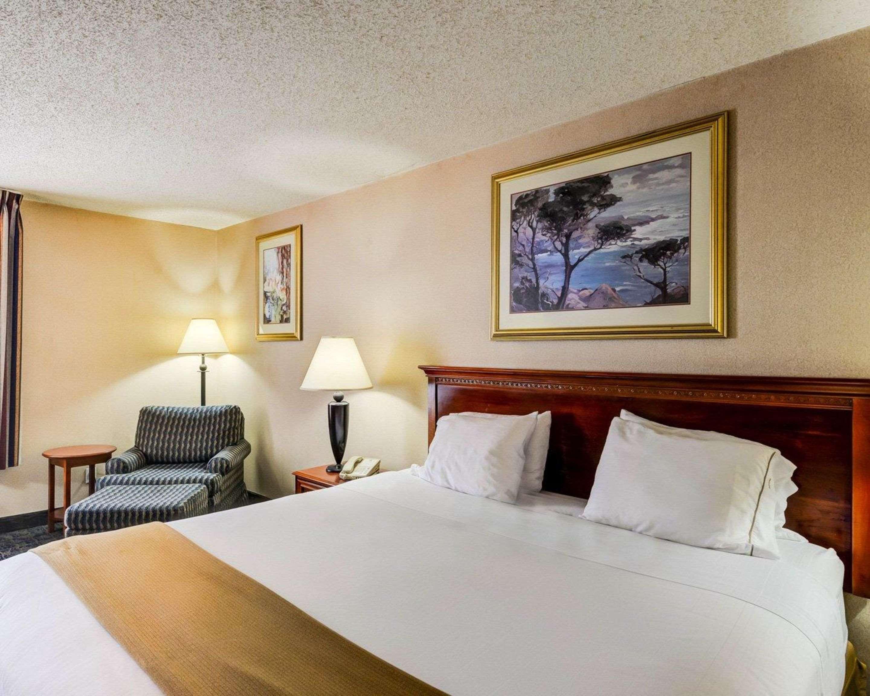 Quality Inn Spring Mills - Martinsburg North Dış mekan fotoğraf
