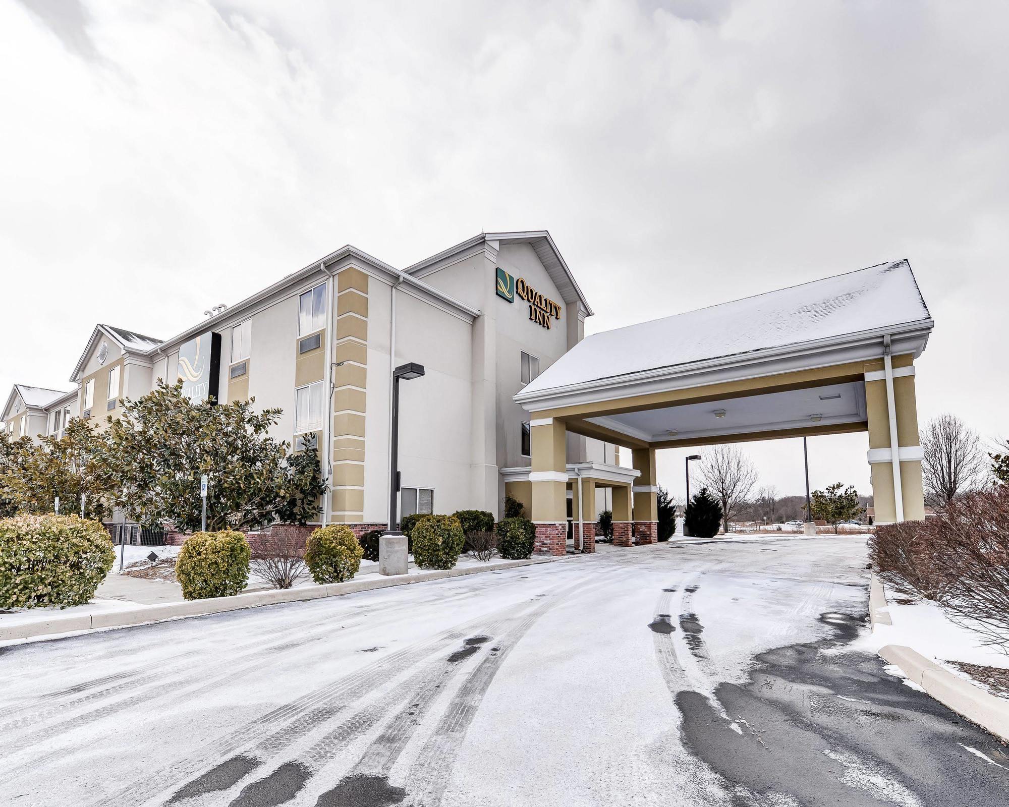 Quality Inn Spring Mills - Martinsburg North Dış mekan fotoğraf